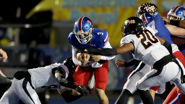 Folsom 28, PIttsburg 25 by Dennis Lee NorCal D1-A 12-02-2023120220239 (1)